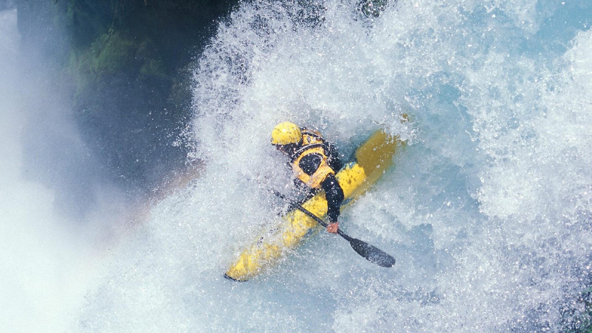 开云体育官网下载安装-女队专注基础功提升，技术细节见效，女队的训练条例