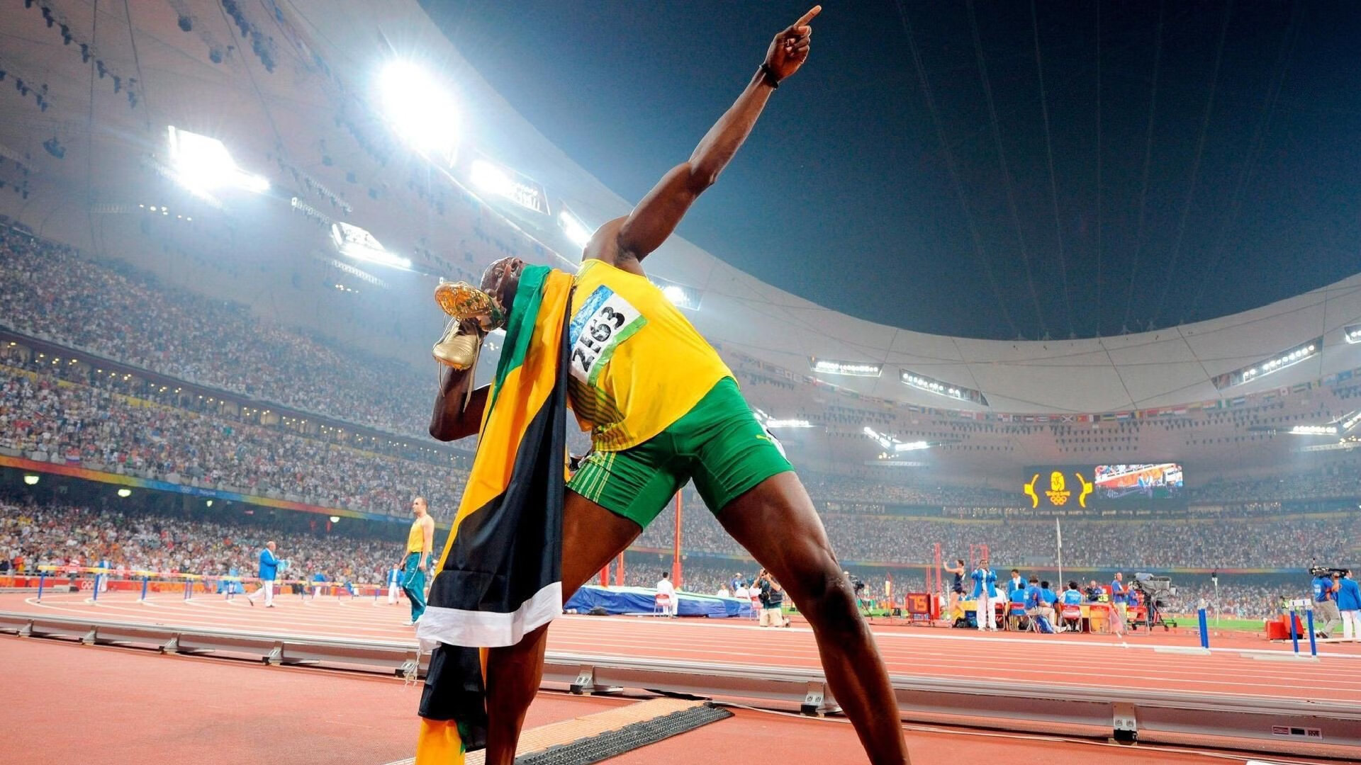 全国游泳锦标赛女子100米蝶泳，张梦棠狂揽金牌创造新纪录，全国游泳冠军赛女子100米蝶泳