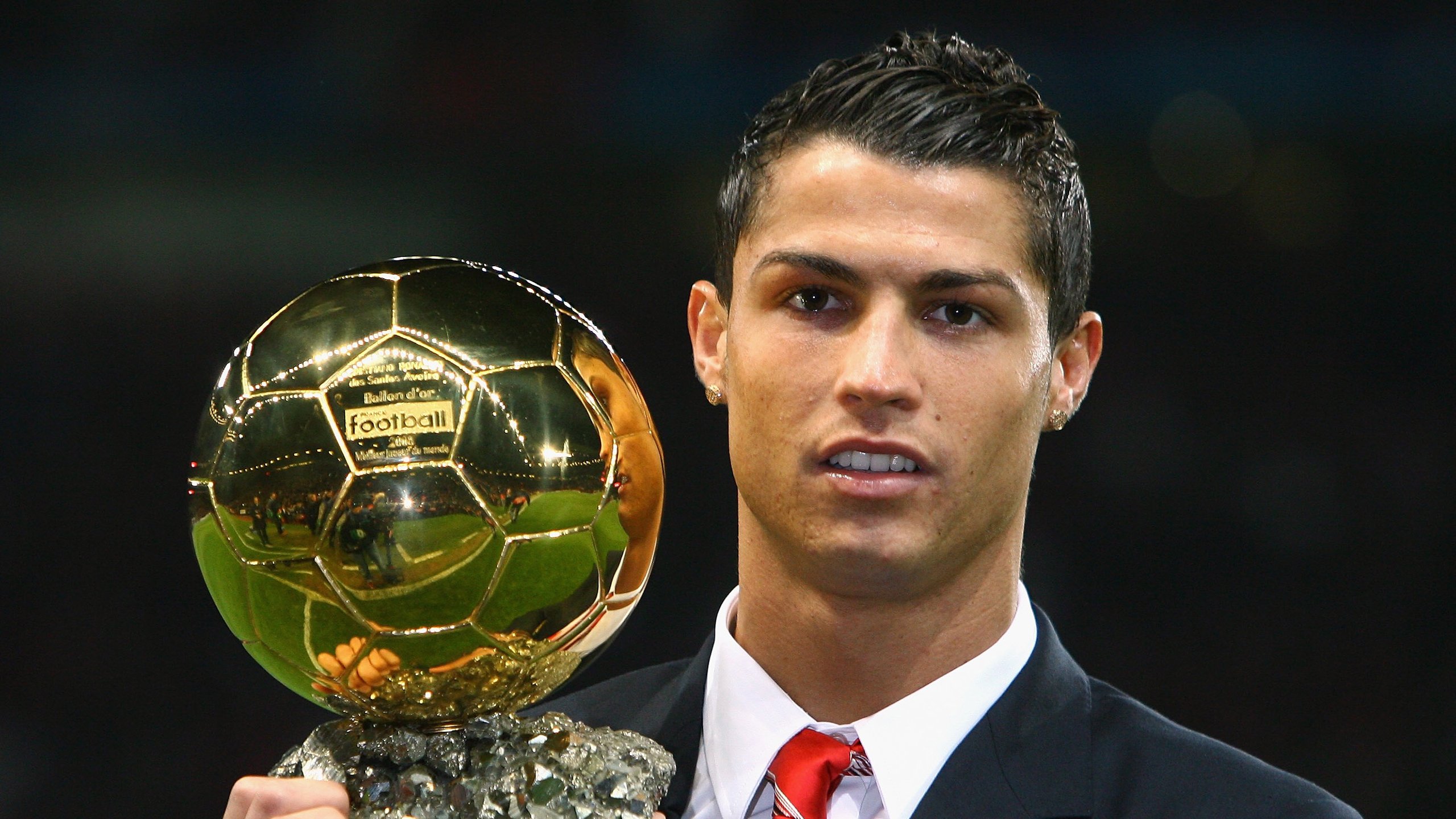 英超射手榜竞争愈发激烈，英超射手榜预测